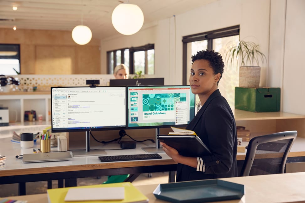 HP Écran QHD E24q G5 Écran QHD E24q G5 HP  (6N4F1AA) — image 5
