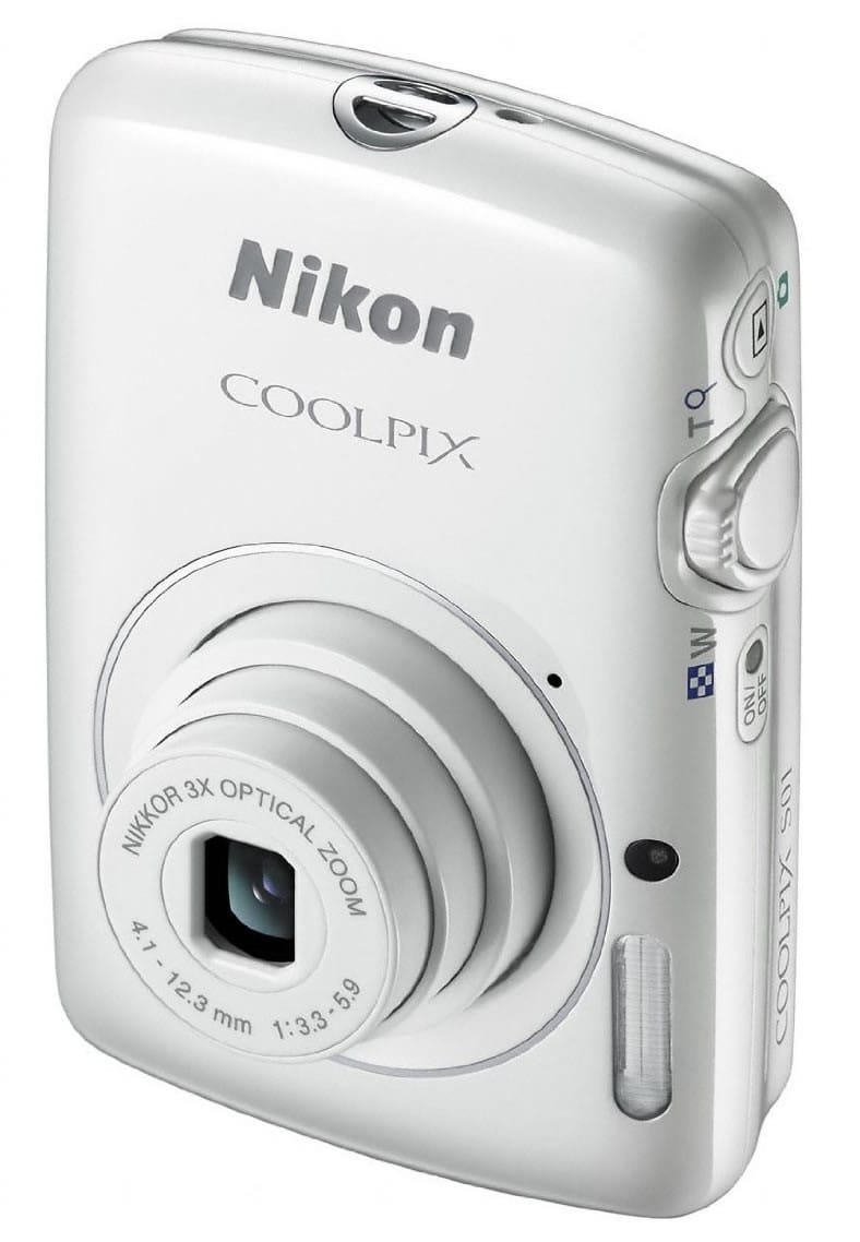 Appareil photo Nikon Coolpix S01 - 10.1MP /3X + Etui offert — image 1