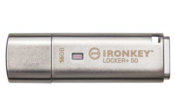 Kingston Technology IronKey 16 Go IKLP50 AES USB, w/256bit Encryption 16 Go IKLP50 AES USB, w/256bit Encryption (IKLP50/16GB)