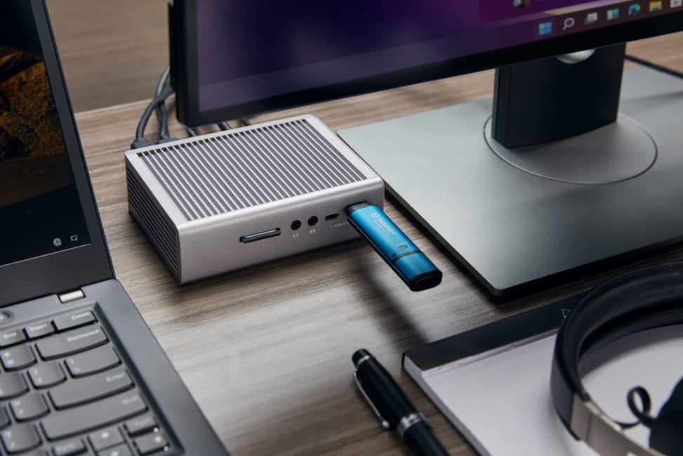 Kingston Technology IronKey 256 Go Vault Privacy 50 chiffrée AES-256, FIPS 197 (IKVP50/256GB) — image 12