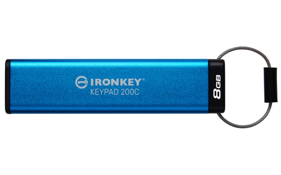 Kingston Technology IronKey Keypad 200C USB-C de 8 Go, FIPS 140-3 niveau 3 (en attente) AES-256 (IKKP200C/8GB)