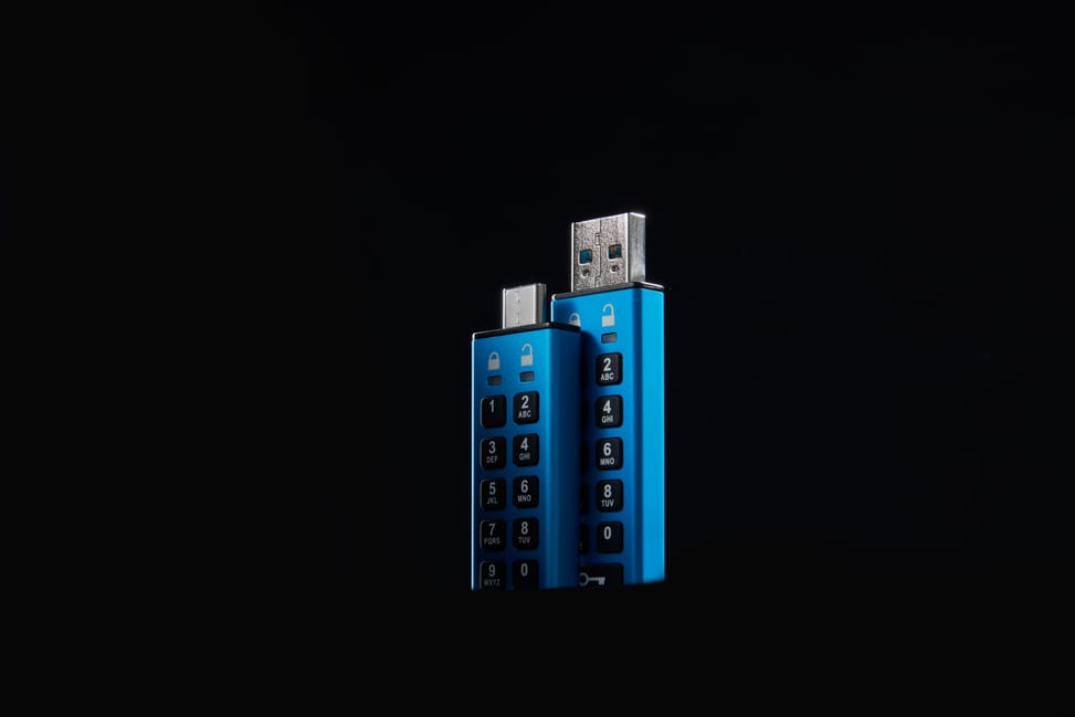Kingston Technology IronKey Keypad 200C USB-C de 64 Go, FIPS 140-3 niveau 3 (en attente) AES-256 (IKKP200C/64GB) — image 8