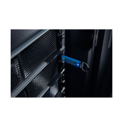 Kingston Technology IronKey Keypad 200C USB-C de 128 Go, FIPS 140-3 niveau 3 (en attente) AES-256 (IKKP200C/128GB)