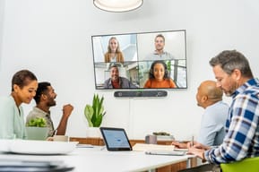 POLY Barre de visioconférence tout-en-un Studio X52 avec kit de contrôleur TC10 (8D8L1AA) — image 5