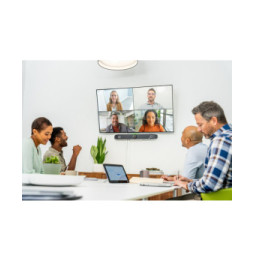 POLY Barre de visioconférence tout-en-un Studio X52 sans cordon d’alimentation GSA/TAA (8D8K5AA)