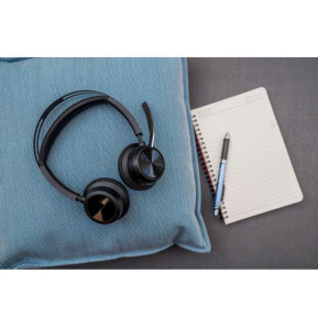 POLY Voyager Focus 2 USB-C-C Headset +USB-C/A Adapter Voyager Focus 2 USB-C-C Headset +USB-C/A Adapter  (9T9J3AA)