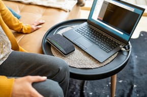POLY Haut-parleur Sync 10 USB-A USB-C Haut-parleur Poly Sync 10 USB-A USB-C (772C3AA) — image 8