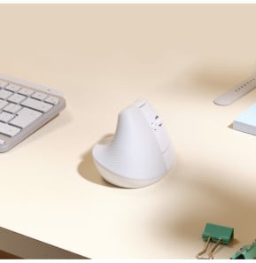 Logitech Lift for Mac souris Droitier RF sans fil + Bluetooth Optique 4000 DPI (910-006477)