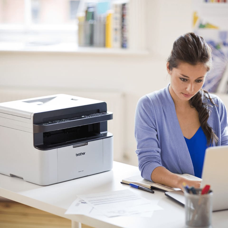 Brother MFC-1910W Imprimante multifonction 4-en-1 laser monochrome WiFi (MFC-1910W) — image 3