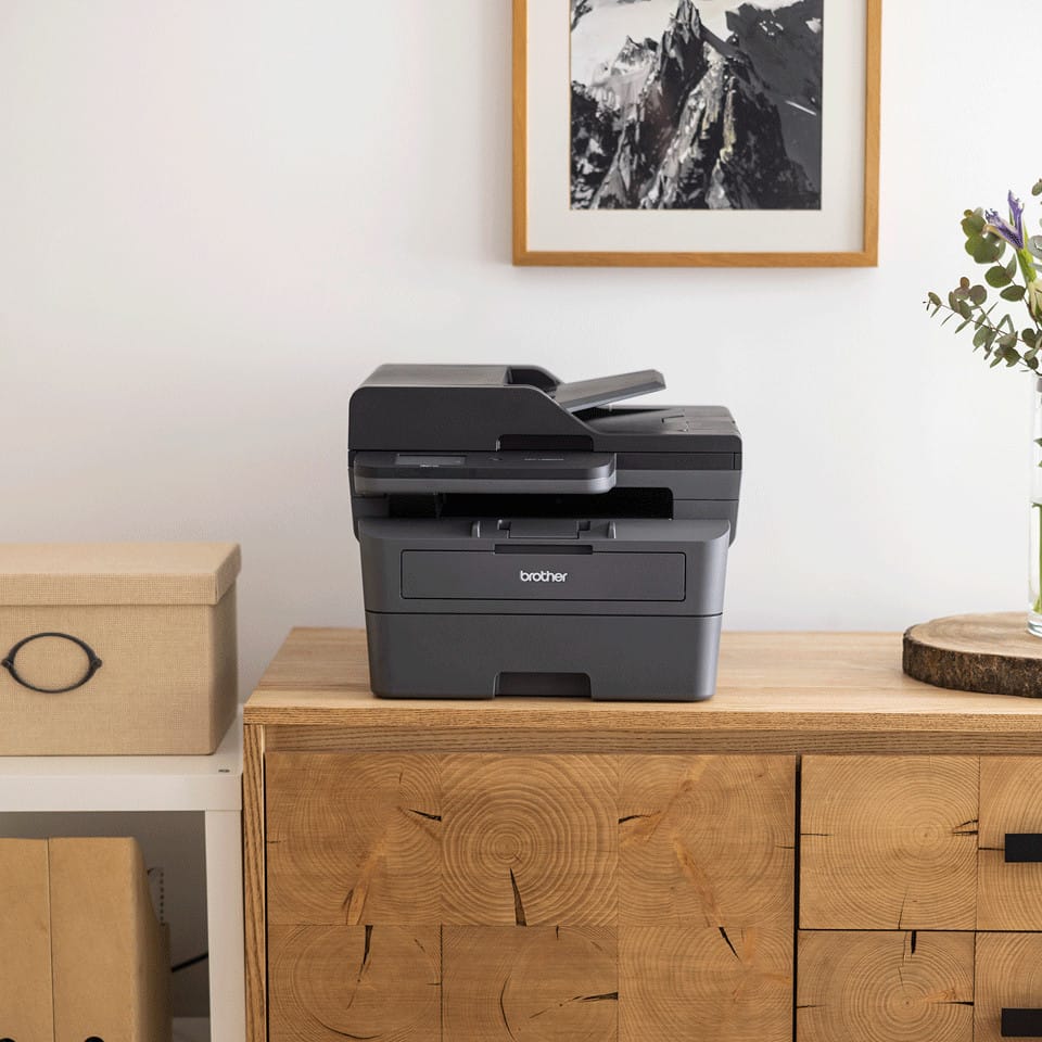Brother MFC-L2860DWE - Imprimante multifonction laser 4-en-1 monochrome A4 compacte et réseau Ethernet - 6 mois d'abonnement — image 4