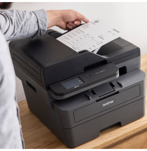 Brother MFC-L2860DWE - Imprimante multifonction laser 4-en-1 monochrome A4 compacte et réseau Ethernet - 6 mois d'abonnement