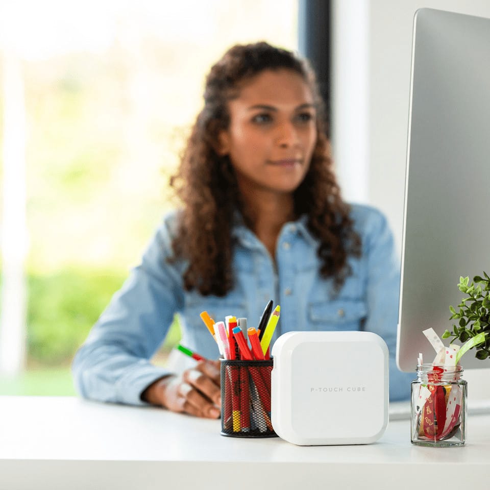 Brother PT-P710BTH - P-touch CUBE Plus - imprimante d’étiquettes rechargeable Bluetooth (PT-P710BTH) — image 2