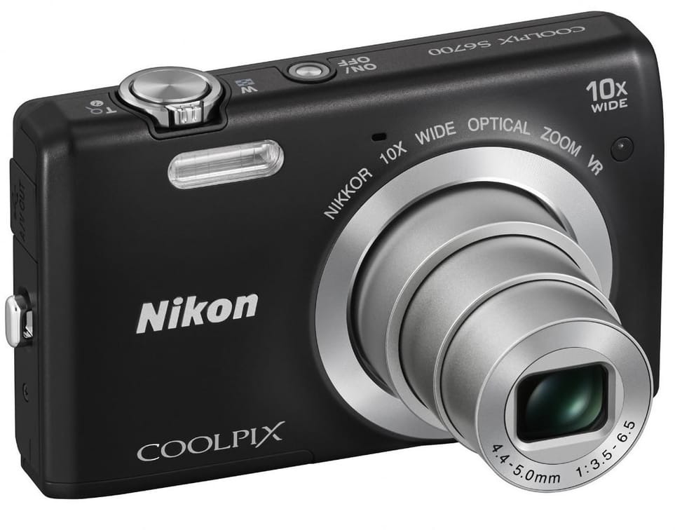 Appareil photo Nikon Coolpix S6700 - 20.1MP /10X — image 1