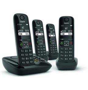 Téléphone sans filrépondeur et trois combinés...