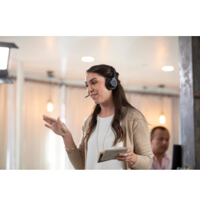 POLY Micro-casque Voyager Focus B825-M UC certifié Microsoft Teams (7F0J2AA)