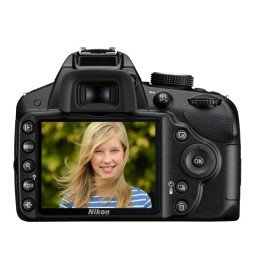 Reflex Nikon D3200 + Objectif AF-S DX 18-55mm f/3.5-5.6G VRII