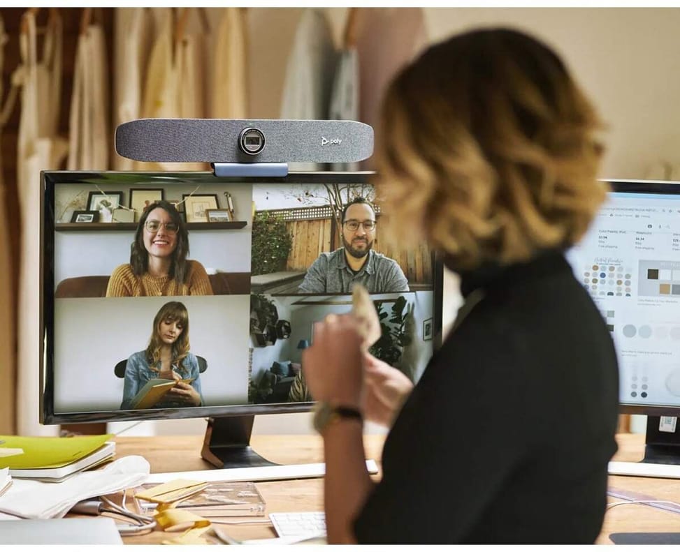 Barre de visioconférence Poly Studio P15 UHD 4K (2200-69370-101) — image 7