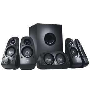 Logitech Speaker System Z506 - 5.1 compatible PS3 / Xbox 360 / Wii et iPod (980-000431)