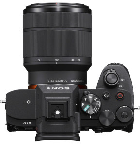 Appareil photo hybride Sony Sony Alpha 7 IV + objectif zoom 28-70 mm (ILCE-7M4K)