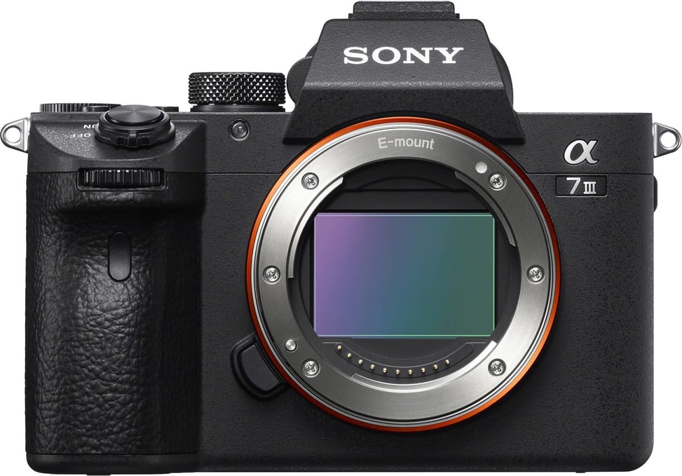 Appareil photo hybride Sony Alpha 7 III boîtier nu (ILCE-7M3) — image 1