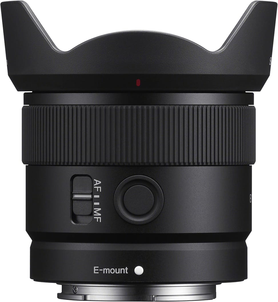 Sony E 11mm f/1.8 Lens (SEL11F18) — image 2