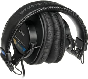 Sony MDR-7506 Professional Stereo Studio Headphones — image 2