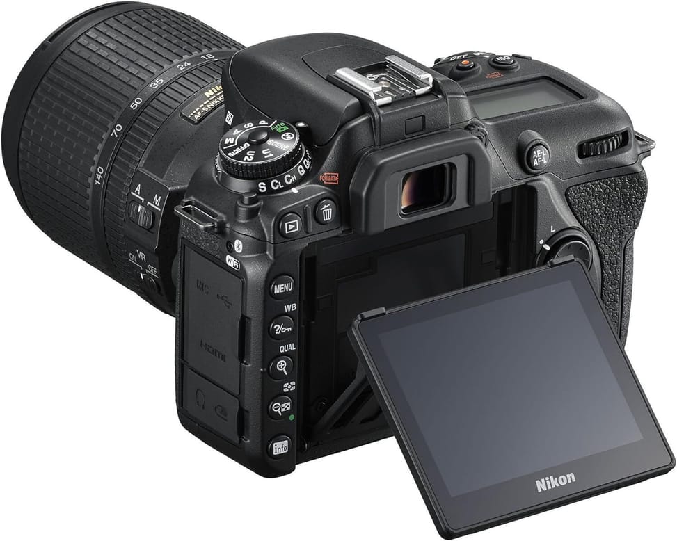 Reflex Nikon D7500 ME + Objectif AF-S DX Nikkor 18-140 VR (VBK510NM) — image 5
