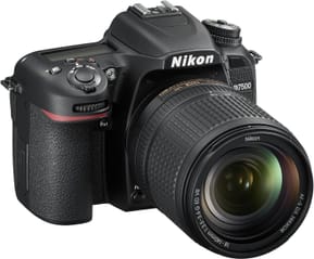Reflex Nikon D7500 ME + Objectif AF-S DX Nikkor 18-140 VR (VBK510NM) — image 2