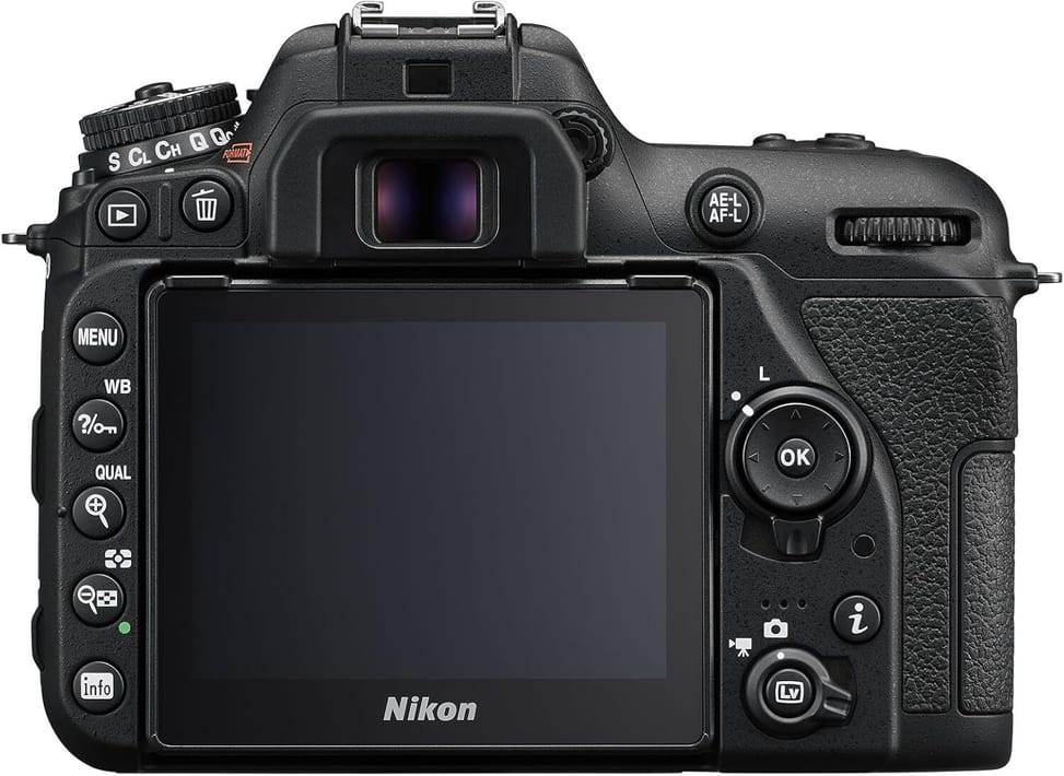 Reflex Nikon D7500 ME + Objectif AF-S DX Nikkor 18-140 VR (VBK510NM) — image 6