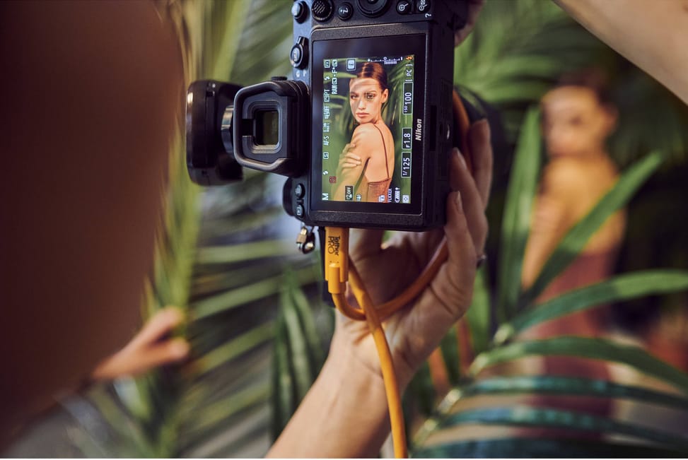 Appareil photo hybride Nikon Z7 II Boîtier Nu (VOA070CM) — image 6