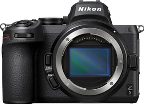 Appareil photo hybride Nikon Z5 Boîtier Nu (VOA040BM)