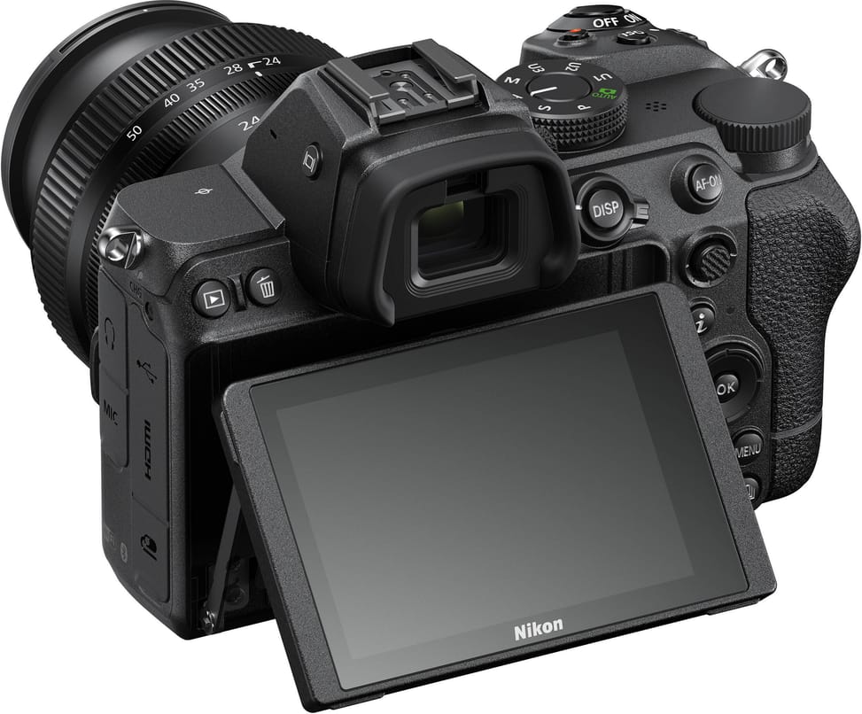 Appareil photo hybride Nikon Z5 + Objectif NIKKOR Z 24-50mm f/4-6.3 (VOA040K001) — image 3