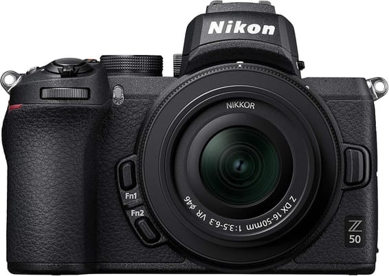 Appareil photo hybride Nikon Z50 + Objectif Z DX 16-50mm f/3.5-6.3 VR (VOA050GM)