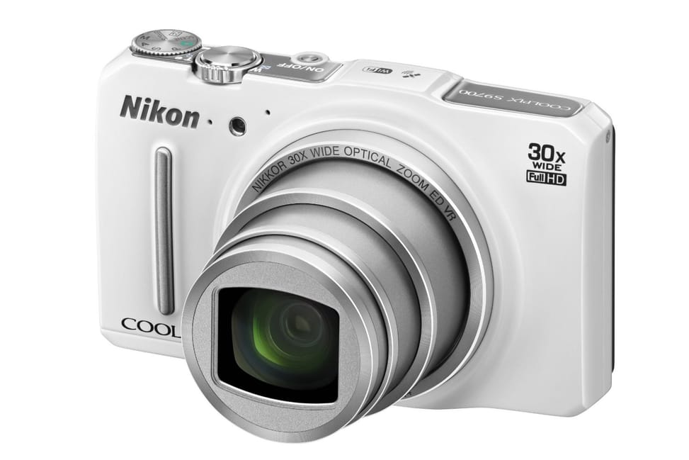 Appareil photo numérique Nikon Coolpix S9700 - 16MP /30X, Wi-Fi — image 3