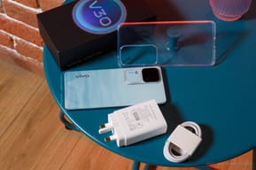 vivo V30 — image 3