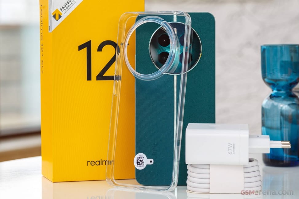Realme 12+ — image 3