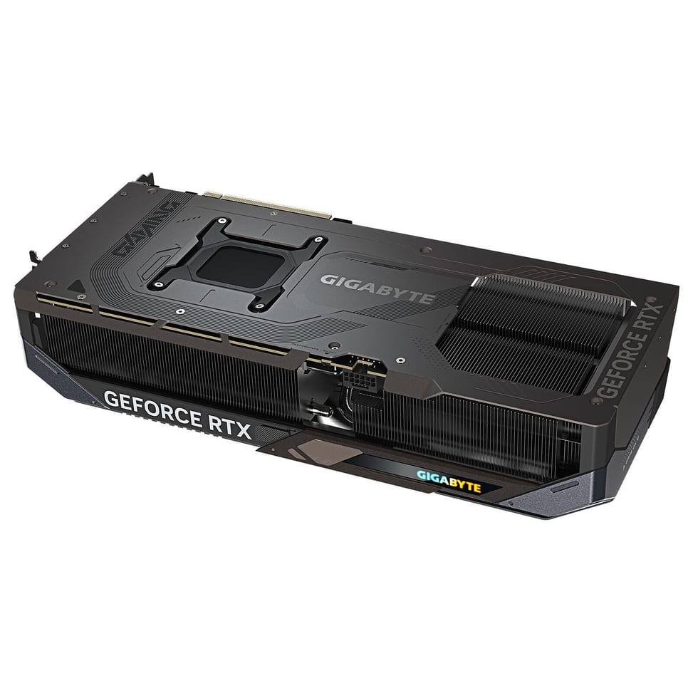 Carte graphique Gigabyte GeForce RTX 5090 GAMING OC 32G — image 4
