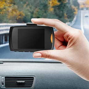 Avizar Caméra Embarquée Full HD 1080p Caméra Avant pour Voiture Discrète et Compacte — image 3