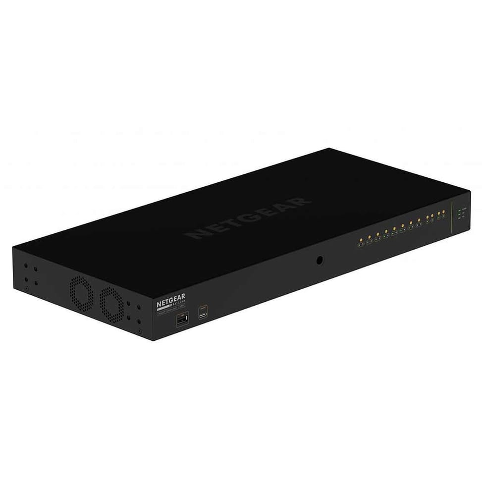 Netgear M4250-10G2F-PoE+ — image 2