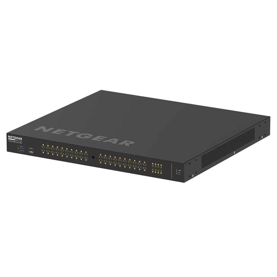 Netgear M4250-40G8XF-PoE+ — image 2