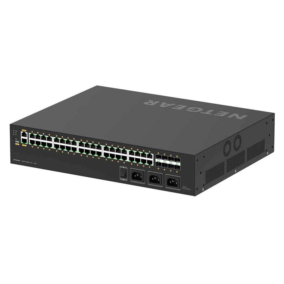 Netgear M4250-40G8XF-PoE++ — image 3
