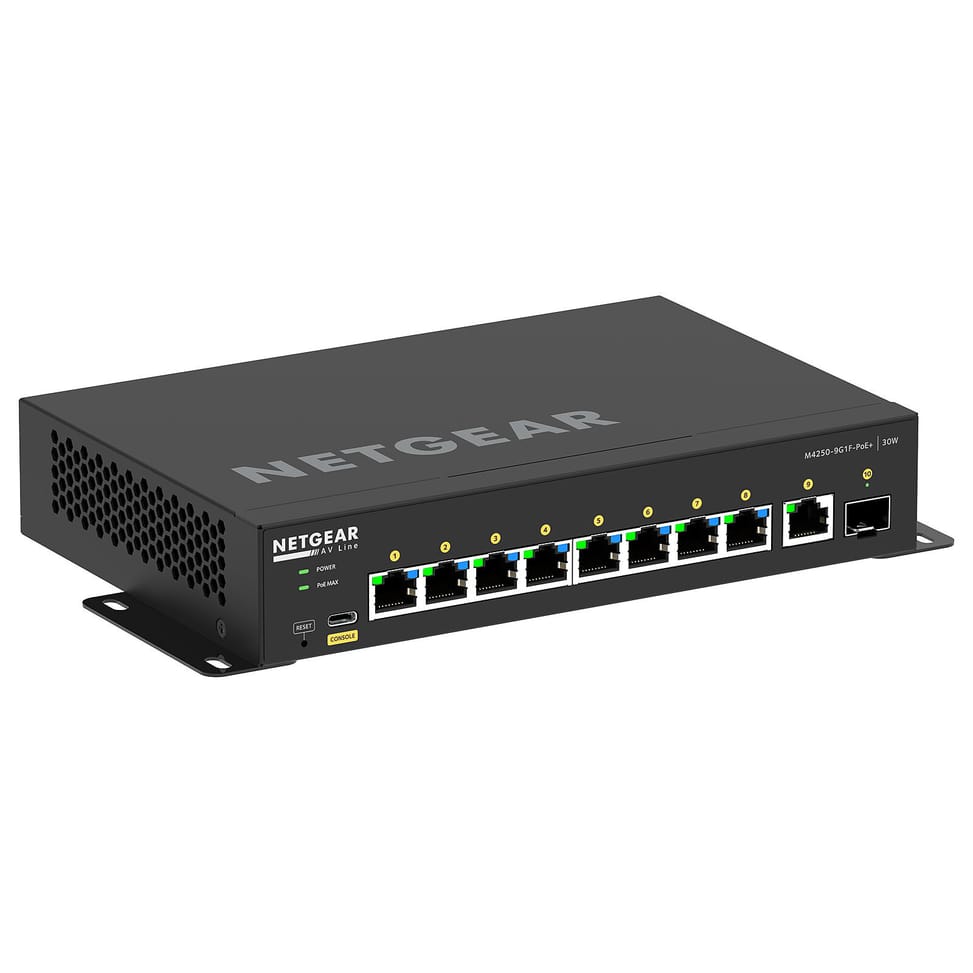 Netgear M4250-9G1F-PoE+ — image 2