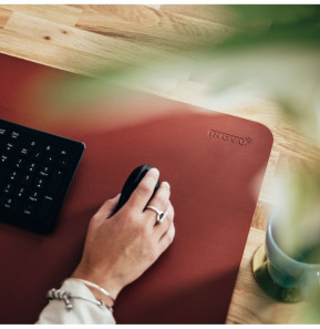 INOVU Desk Mat (Marron/Beige)