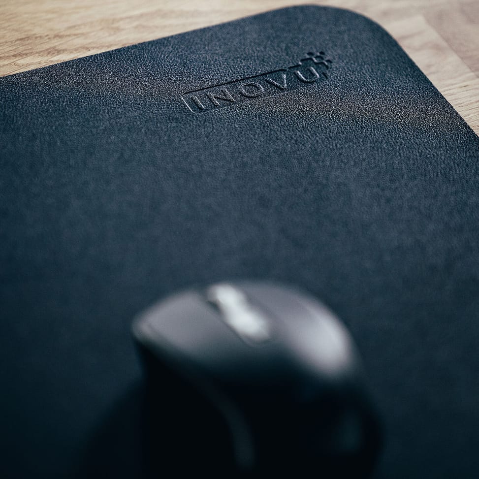 INOVU Desk Mat (Noir) — image 5