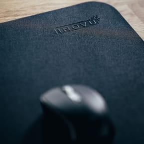 INOVU Desk Mat (Noir) — image 5