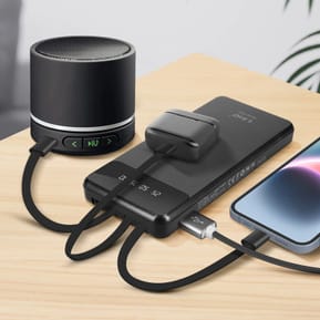 LinQ Batterie Secours 15000mAh Câble 4 en 1 Amovible et Sortie USB Compact Noir — image 4