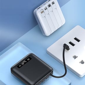 Akashi Batterie de Secours 10000 mAh 4 Câbles (Blanc) — image 5
