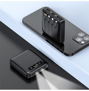 Akashi Batterie de Secours 10000 mAh 4 Câbles (Noir)
