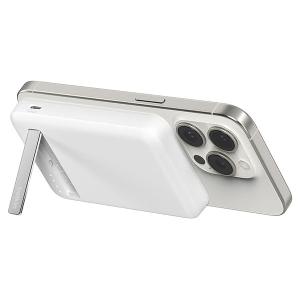 Belkin Batterie Externe Magnétique 8K avec Qi2 et Fonction Stand (Blanc) — image 3
