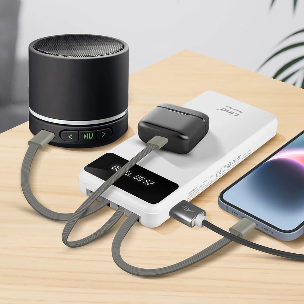 LinQ Batterie Secours 15000mAh Câble 4 en 1 Amovible et Sortie USB Compact blanc — image 4